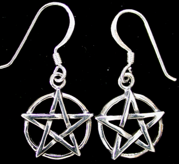 Pentagram örhängen i Äkta silver.