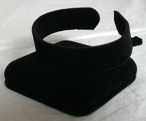 DA3 Display för armband eller klocka i svart sammet. - 2