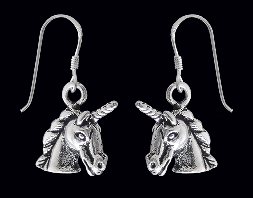 Små unicorn örhängen i Äkta silver. - 2