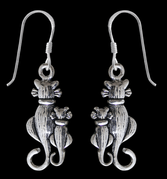 "Mummy cat" örhängen i Äkta silver.