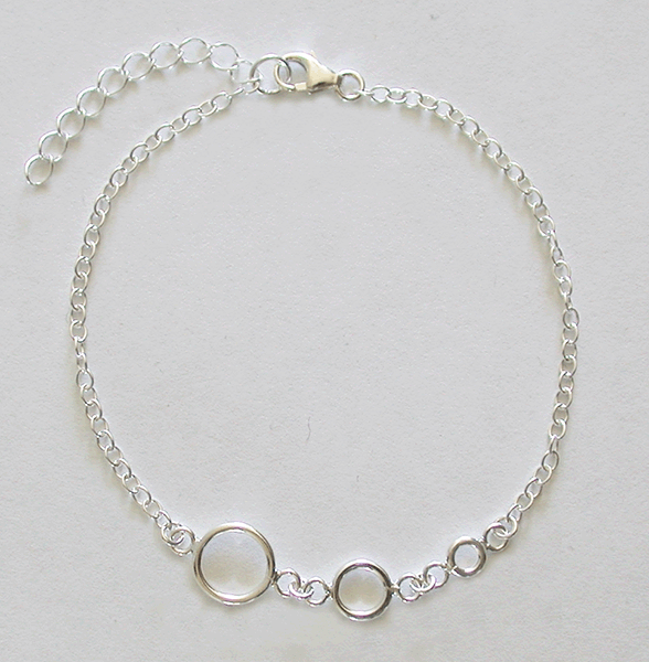 Armband med tre ringar i Äkta silver.