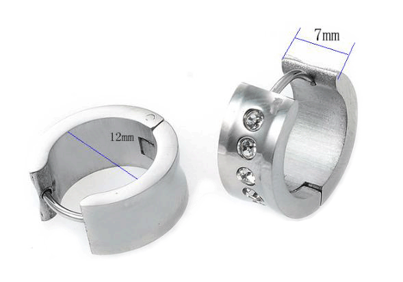 7.0 mm. Välvda Bling örhängen i stål. - 2