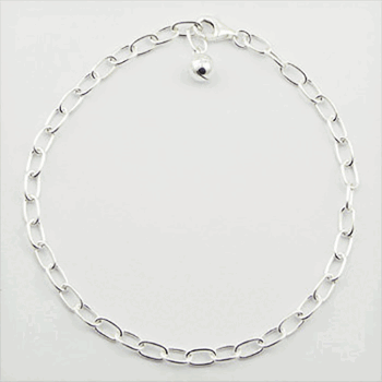 Berlockarmband i Äkta silver.