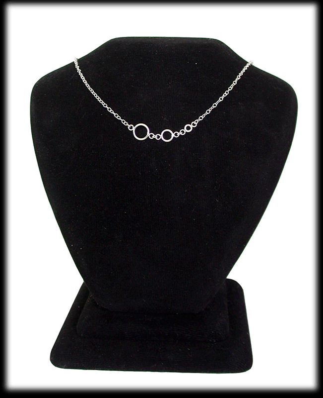 Silver halsband för henne. - 3