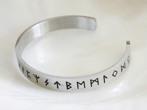 Runor Futharken armband i rostfritt stål. - 5