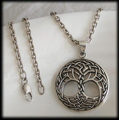 29 mm. Yggdrasil - livets träd hänge i Äkta silver. - 3