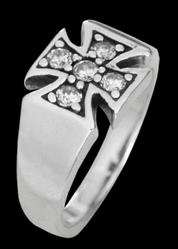 Snygg Malteserkors ring i Äkta silver.