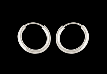 1.5 x 14 mm öronringar i Äkta silver.