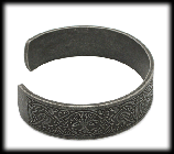 Armband i grått stål