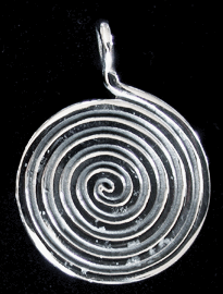 Halsband med spiral.
