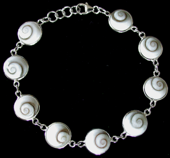 Armband med Shiva snäcka.