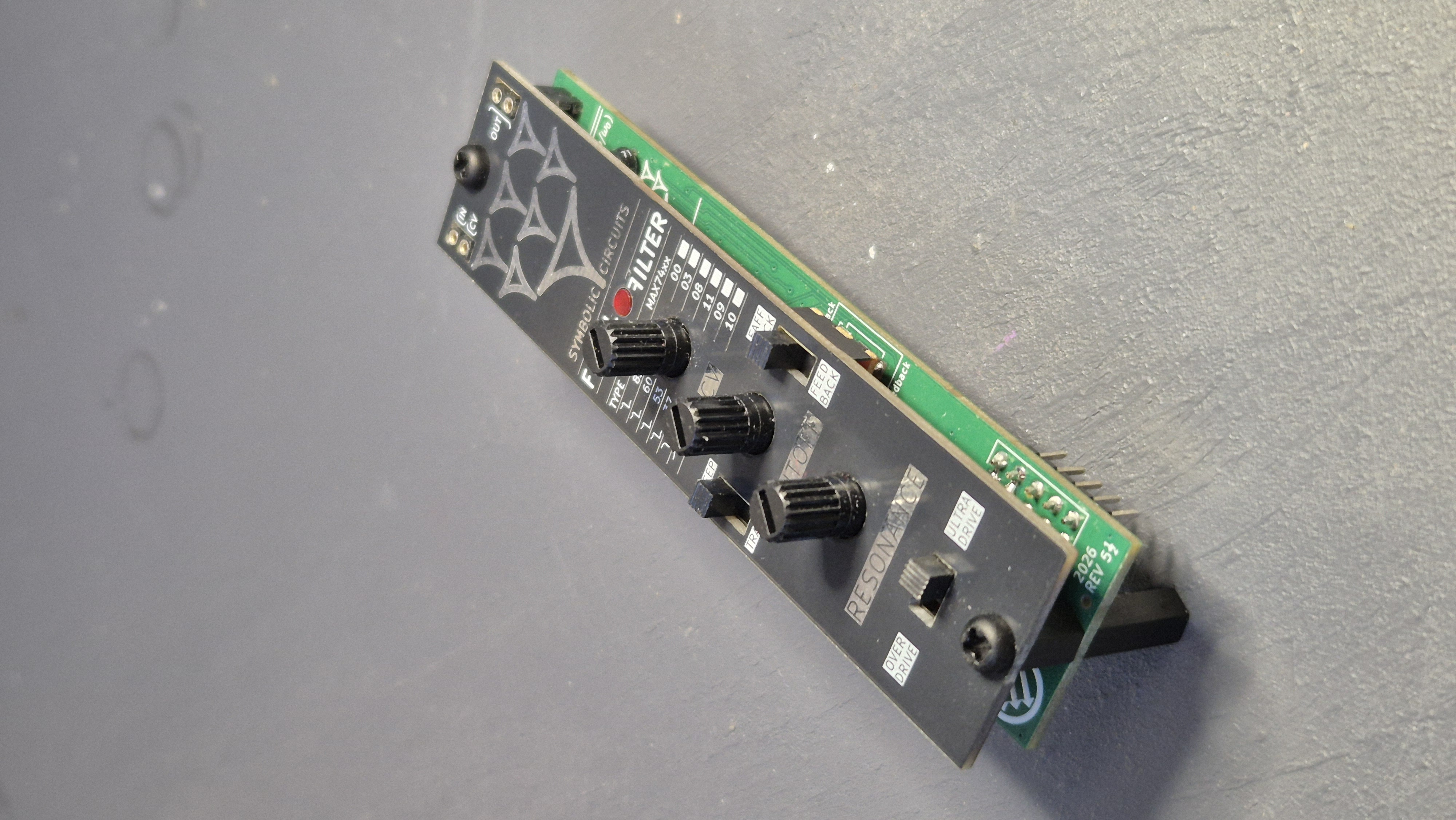 Symbolic Circuits Feral Filter 7410