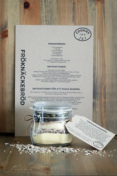 "Cookies in a jar", Fröknäckebröd, Receptblad + 5 etiketter på ark + jutesnöre
