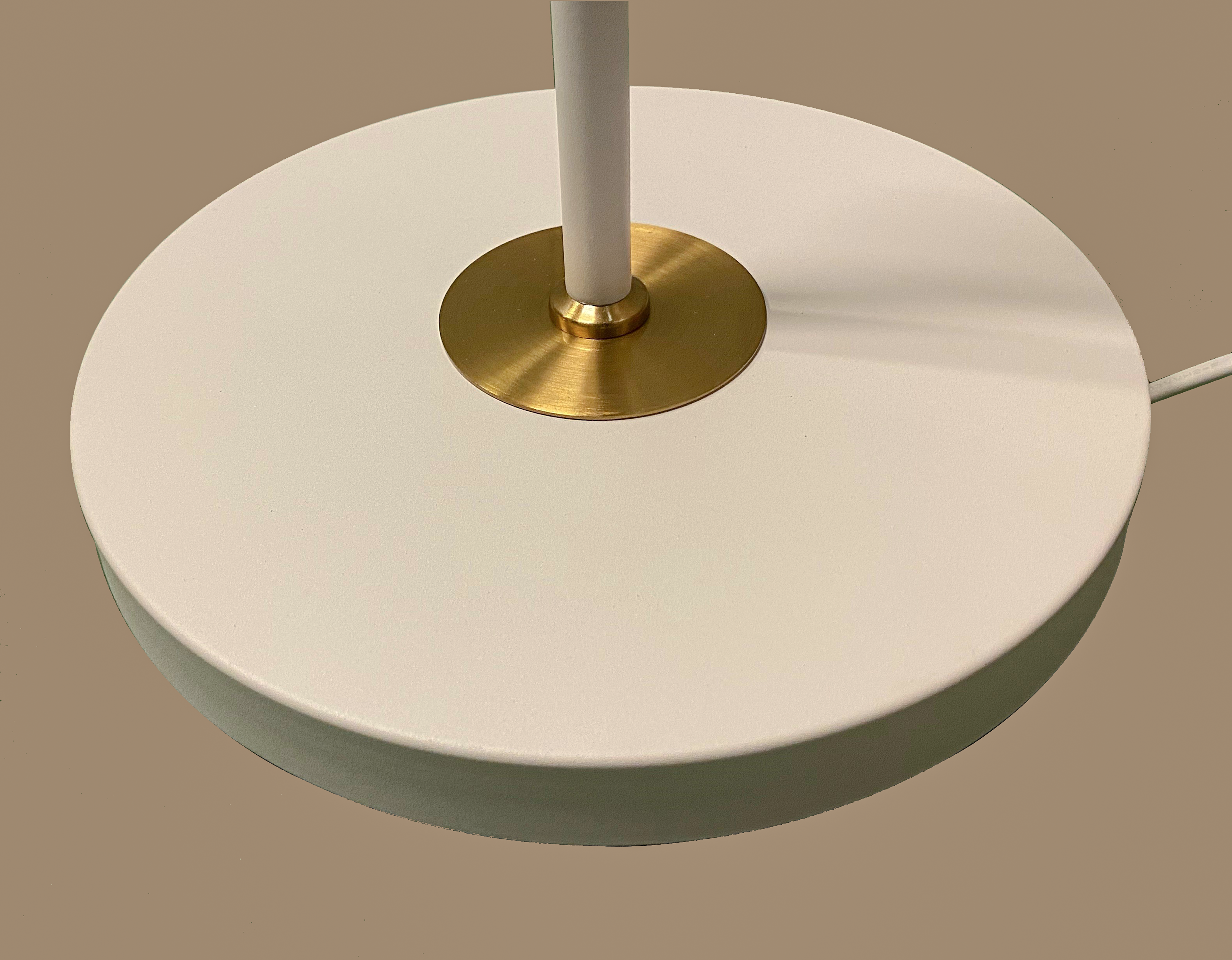 BIRKA golvlampa, vit/mässing - Aneta Lighting - 2