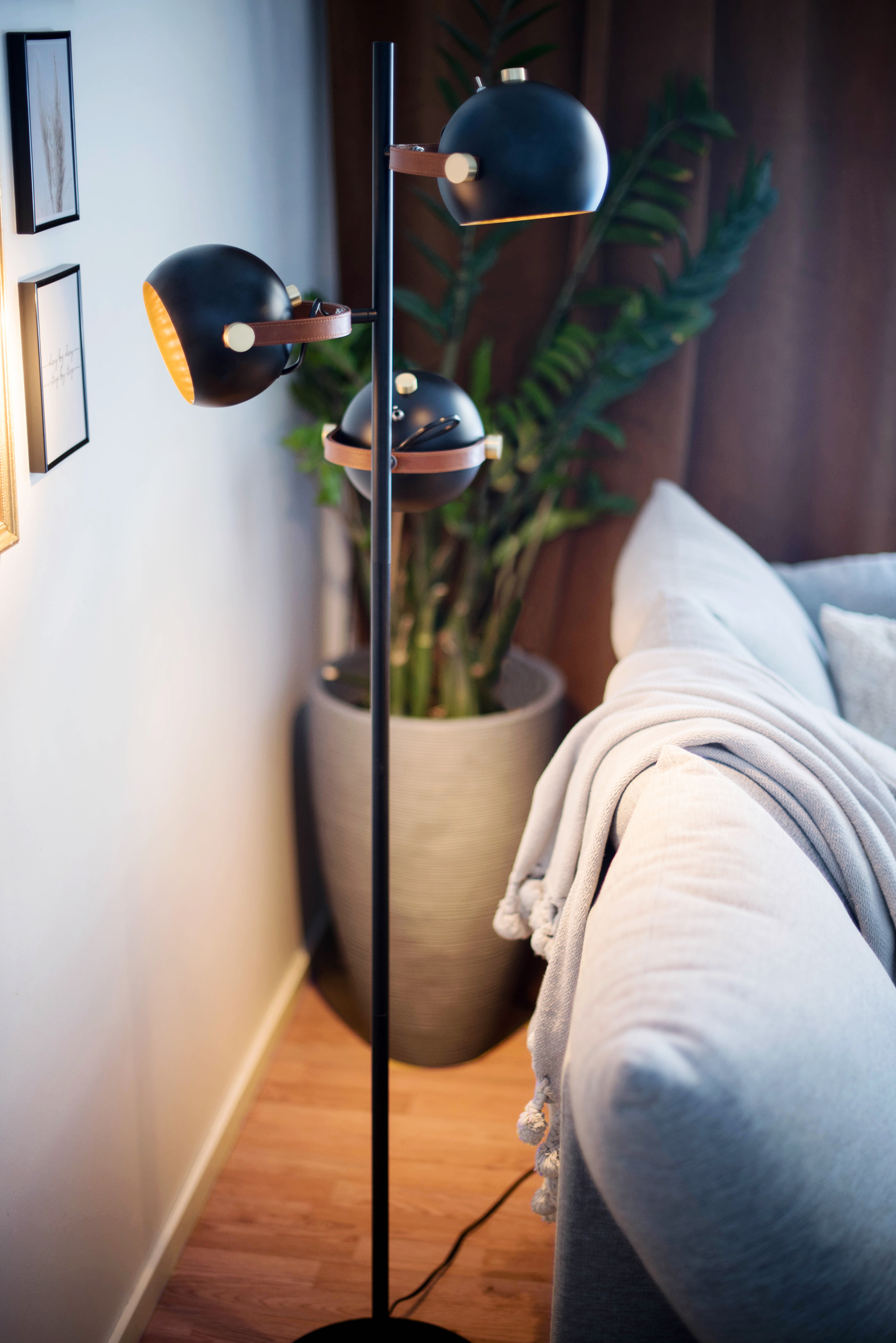 BOW golvlampa. 3-arm, svart - Aneta Lighting - 4