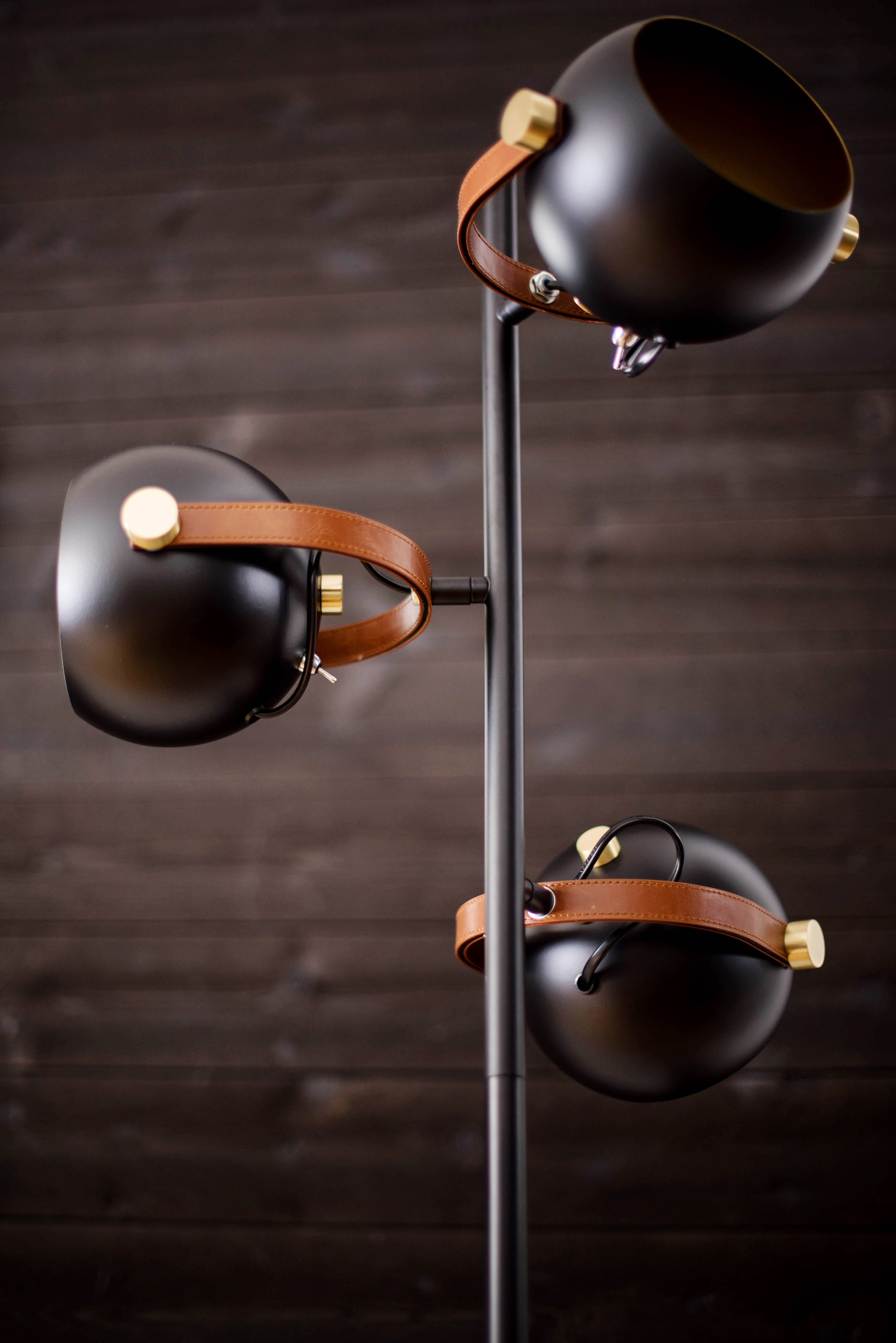 BOW golvlampa. 3-arm, svart - Aneta Lighting - 3