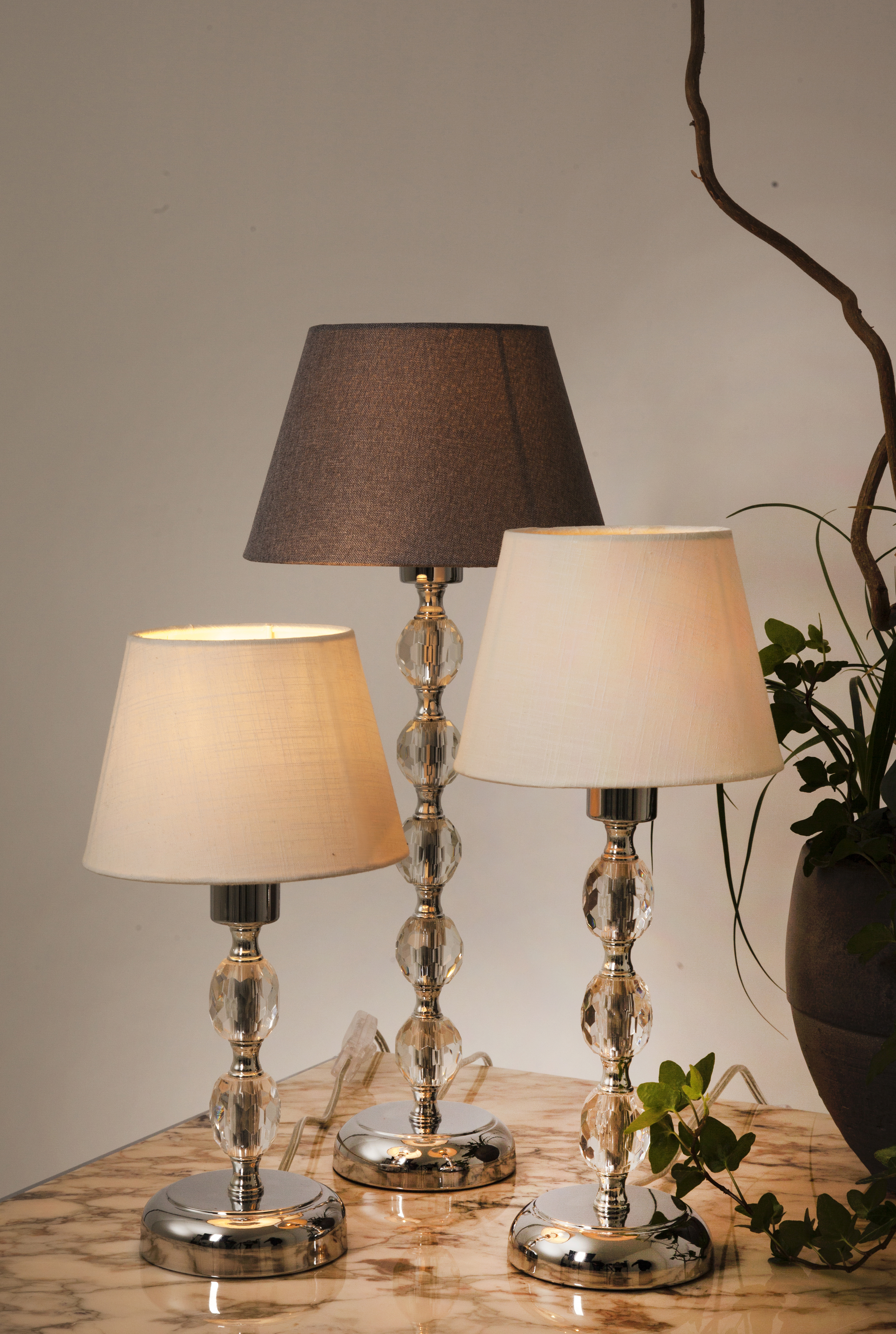 JOHANNA bordlampa mellan, krom/vit - Aneta Lighting