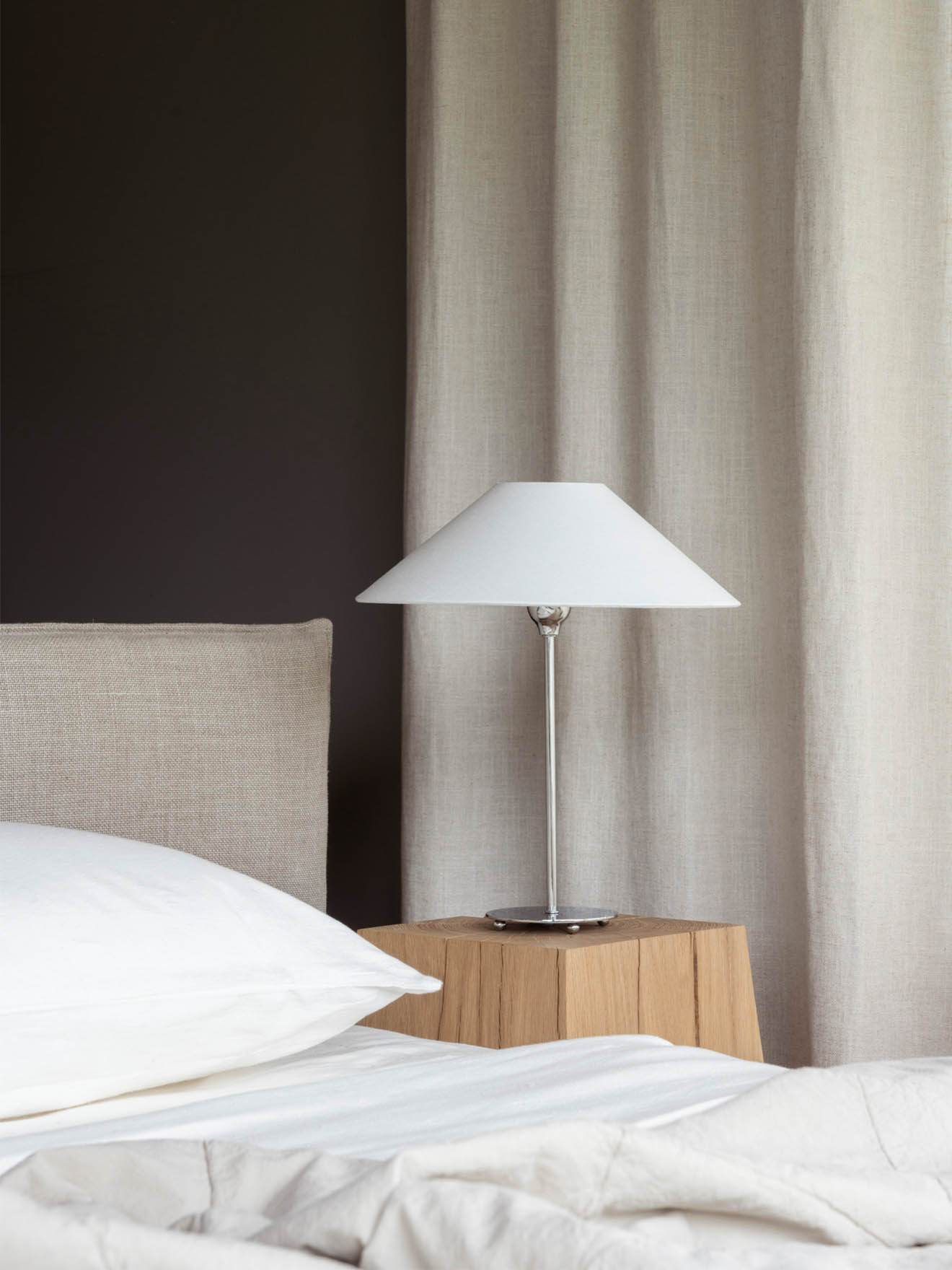 Line table 35 Silver - Watt & Veke