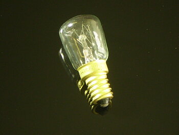 Päronlampa 15W E14