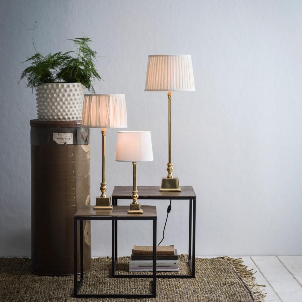 Fynda en ny bordslampa idag!  