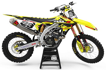 Dekalkit Suzuki Fast and Red
