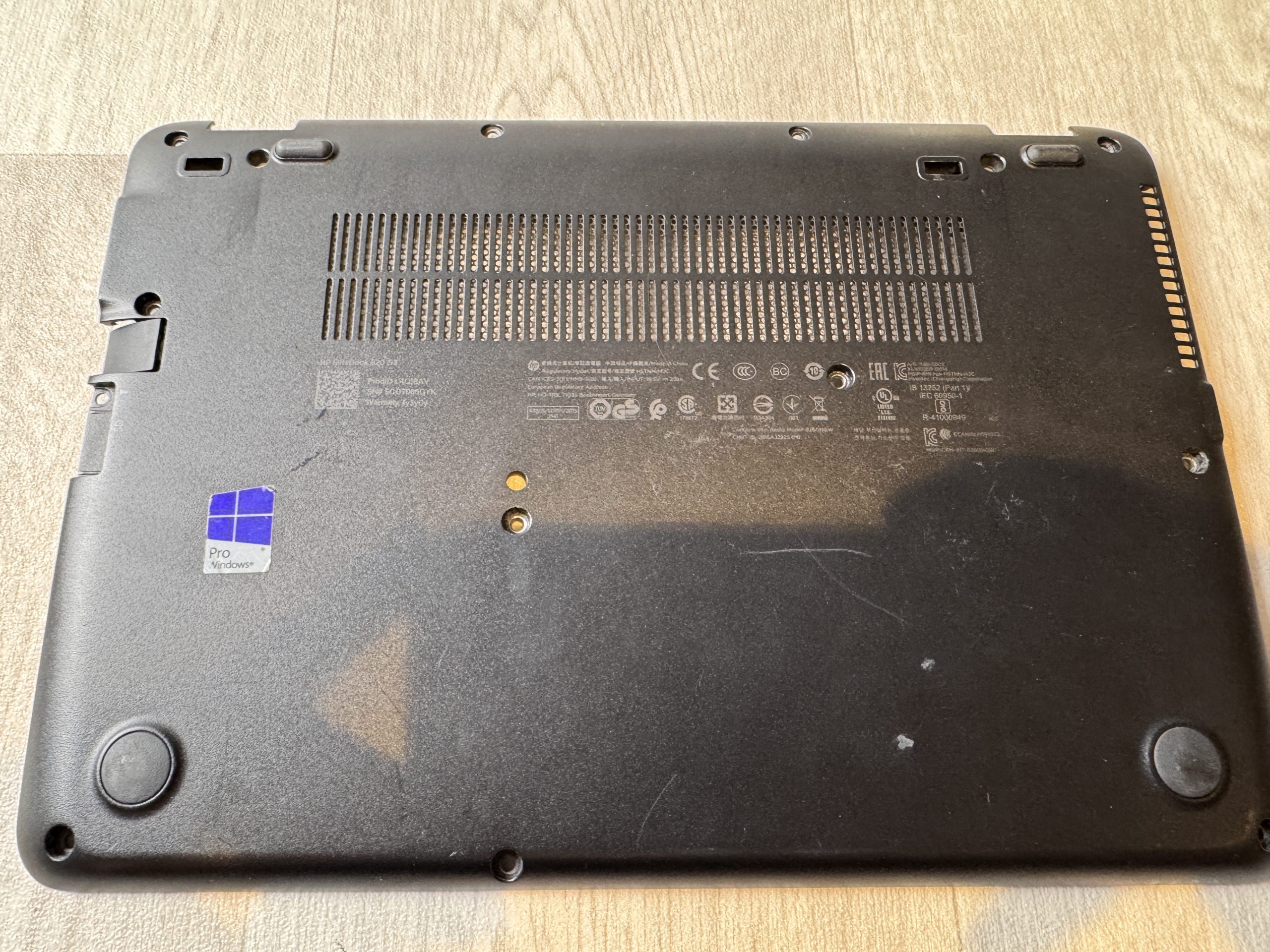 Original HP Bottenplatta / Bottom case för HP EliteBook 820 G3