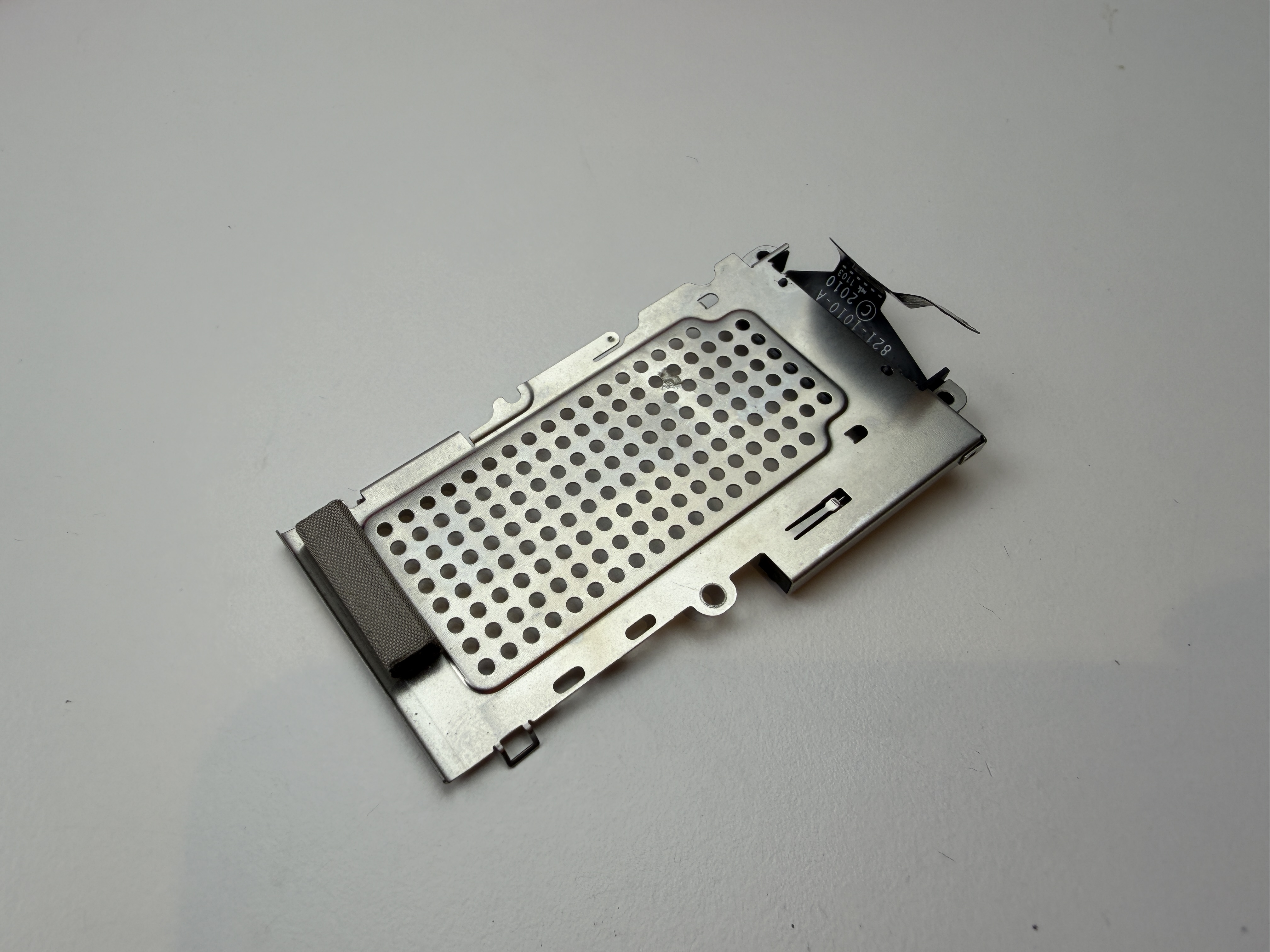 Begagnat Apple Original Expresscard cage 821-1010-A MacBook Pro 17 tum A1297 2010 2011