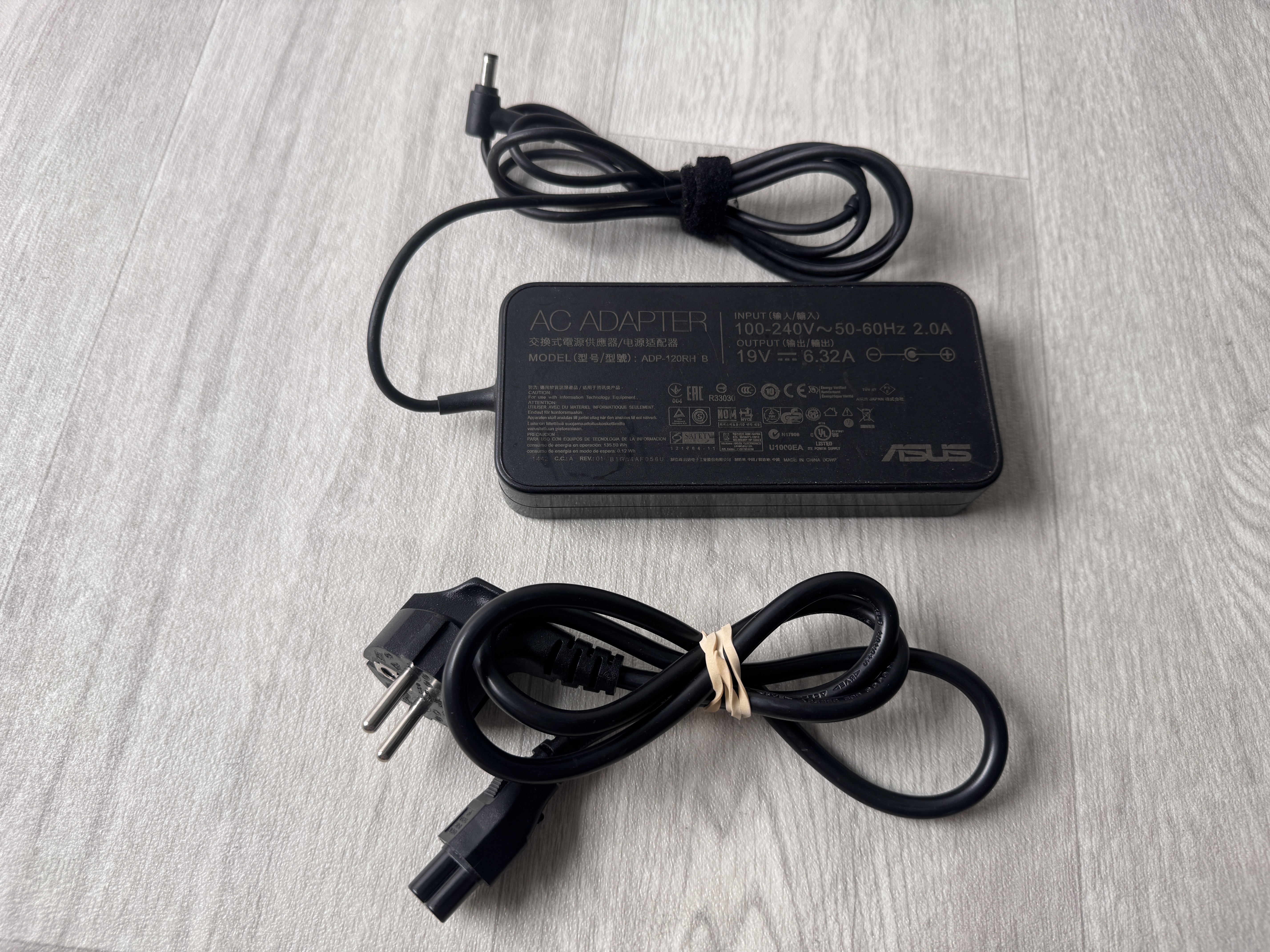 Original ASUS 120W Laddare 19V 6.32A ADP-120RH B  AC Adapter