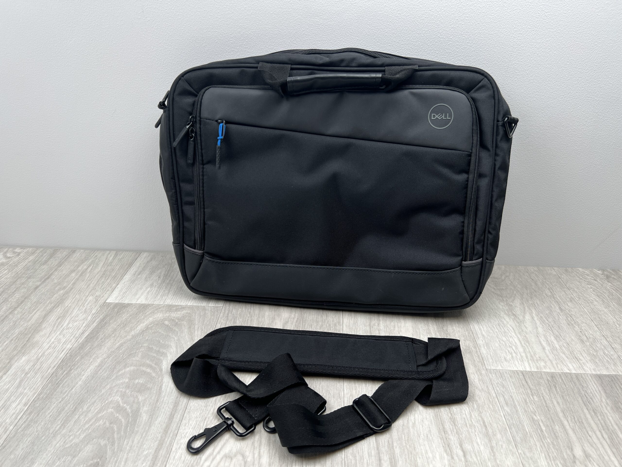 Dell datorväska / Laptopväska 14" - 15,6" - Nypris 899 SEK