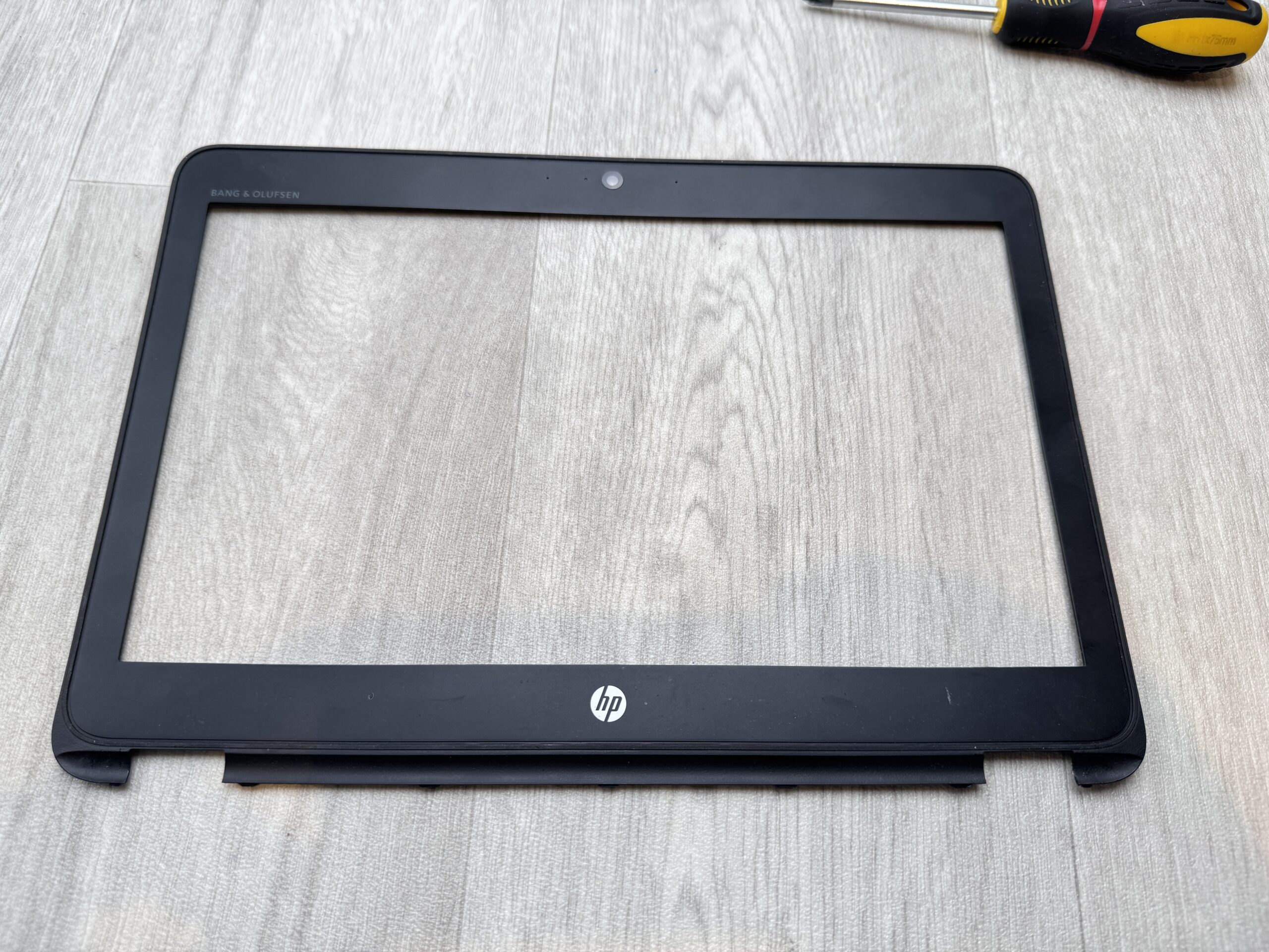 Original HP 12,5" LCD Bezel Ram 6070B0886401 för HP EliteBook 820 G3 G4