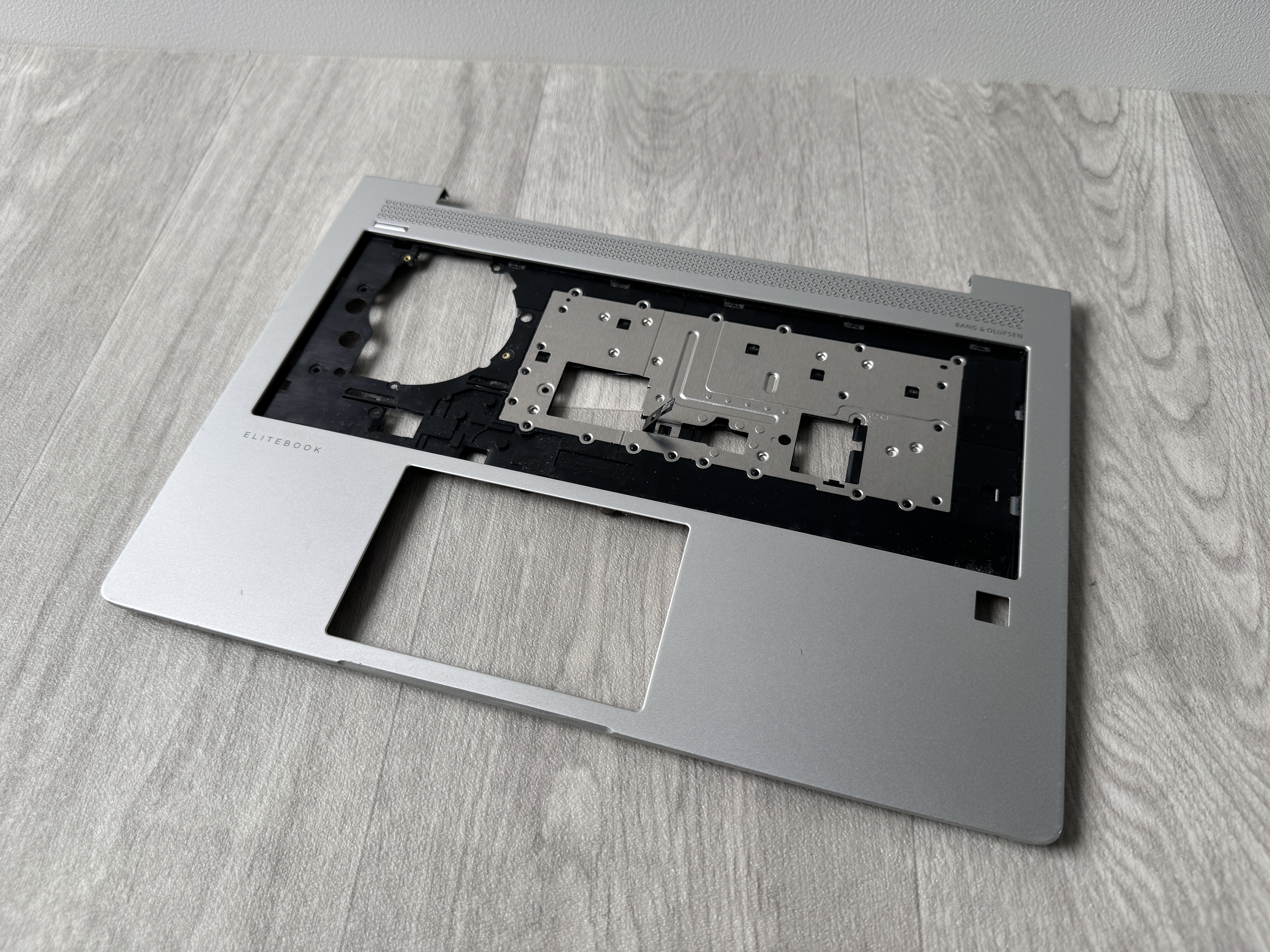 Original HP Palmrest / Chassi till HP EliteBook 745 G5 G6 840 G5 840 G6