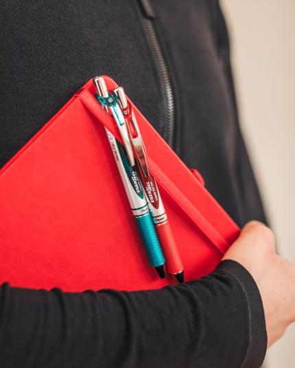 Gelpenna PENTEL EnerGel BL77 0,7 vinröd