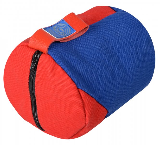 KNEELING ROLL COLOR from canvas  - 2
