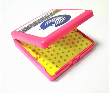 Pellet flipper