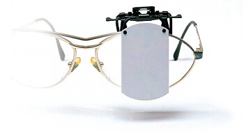 Flip-up blinder
