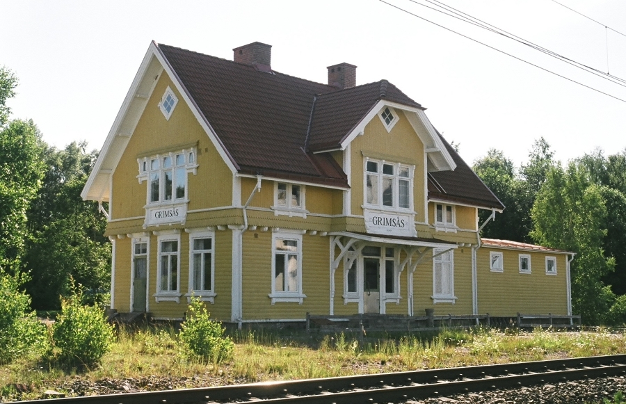 If you have questions, need help email us : info@naggessportvapen.se we will reply as soon as possible, usually within 48 hours