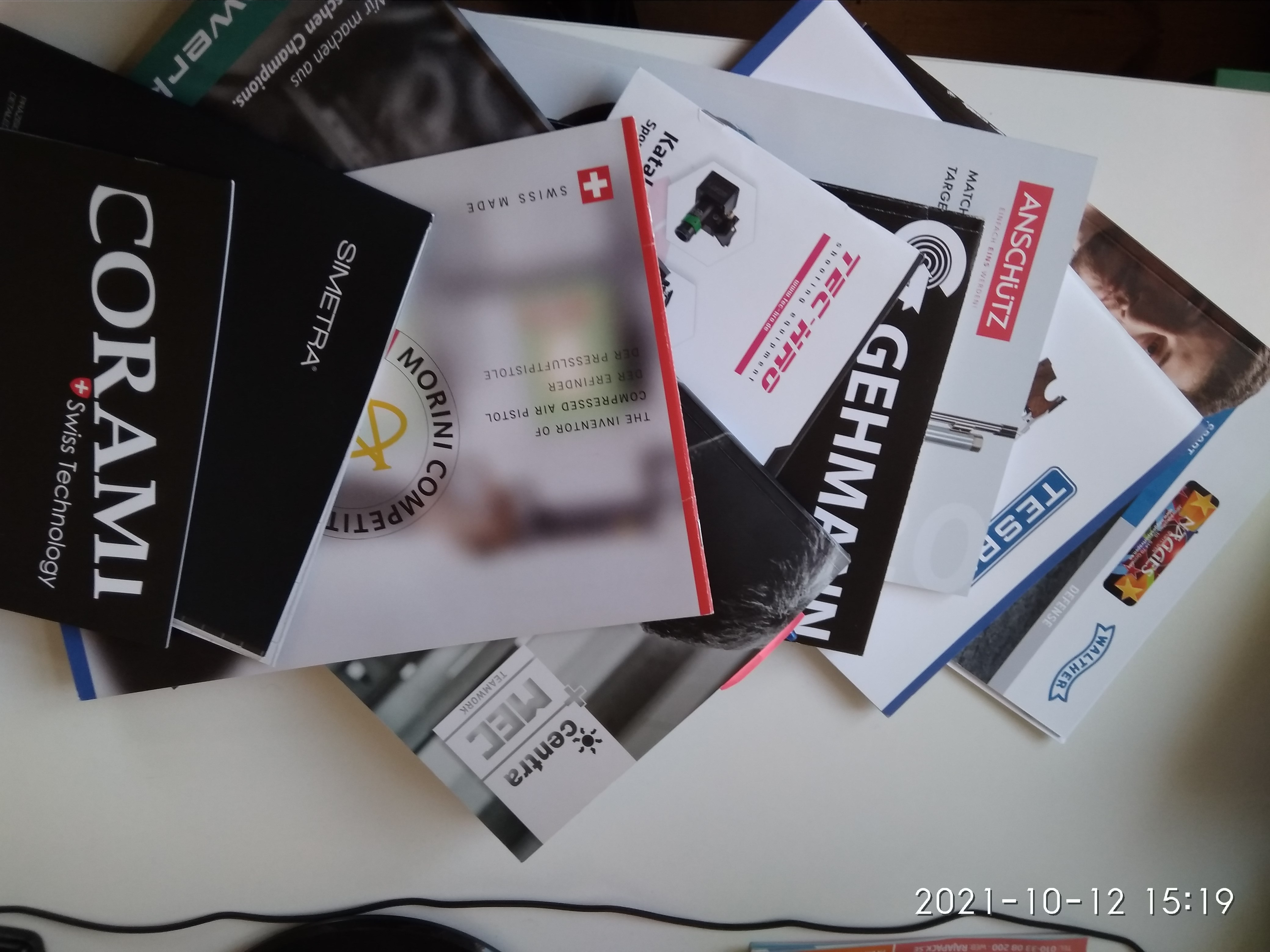 CATALOG /BROSCHYR /POSTER Click this ... 