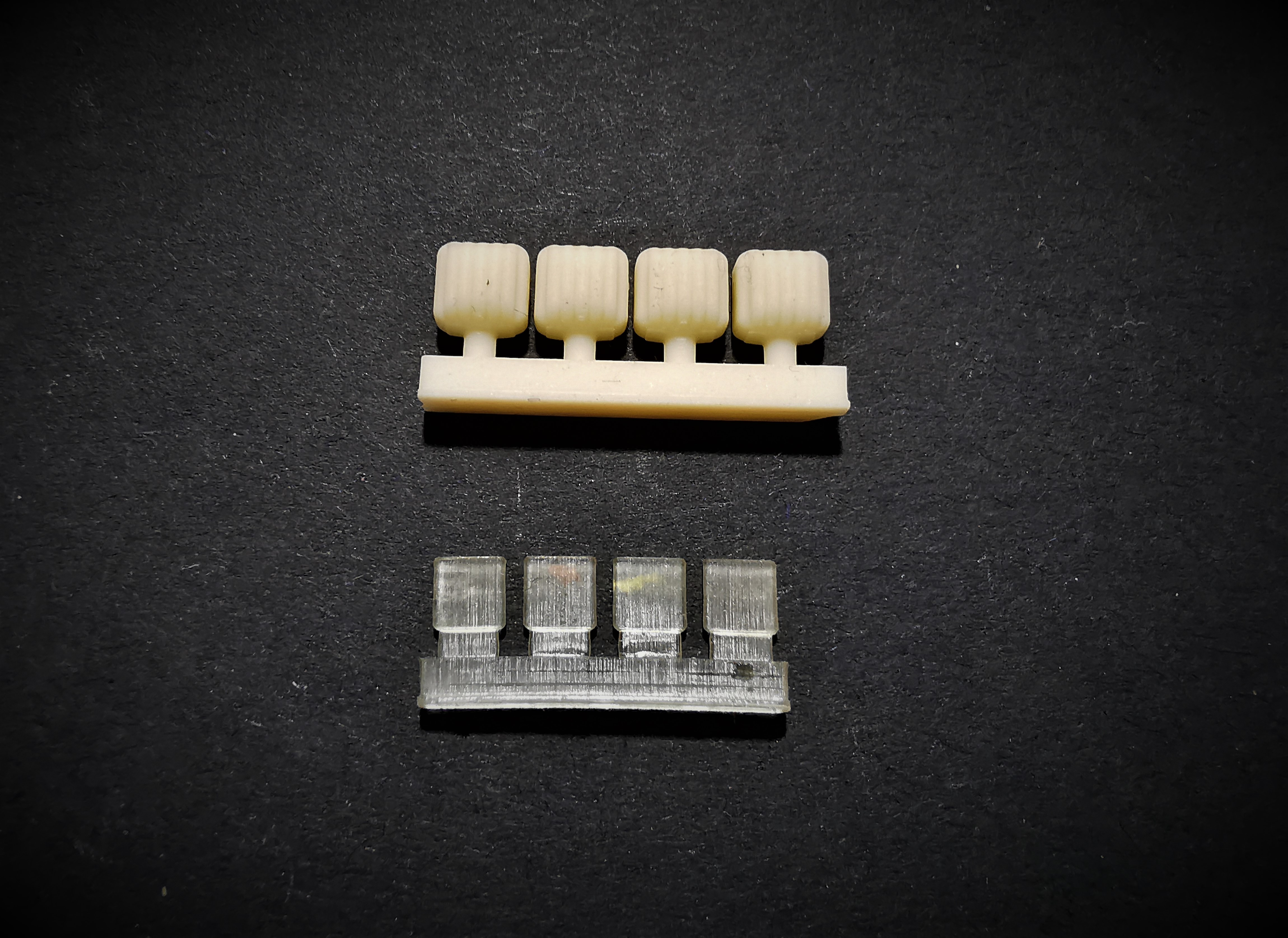 Hella Worklights LED with heatsink 1:24 resin  inc. clear lens 4-pack - 2