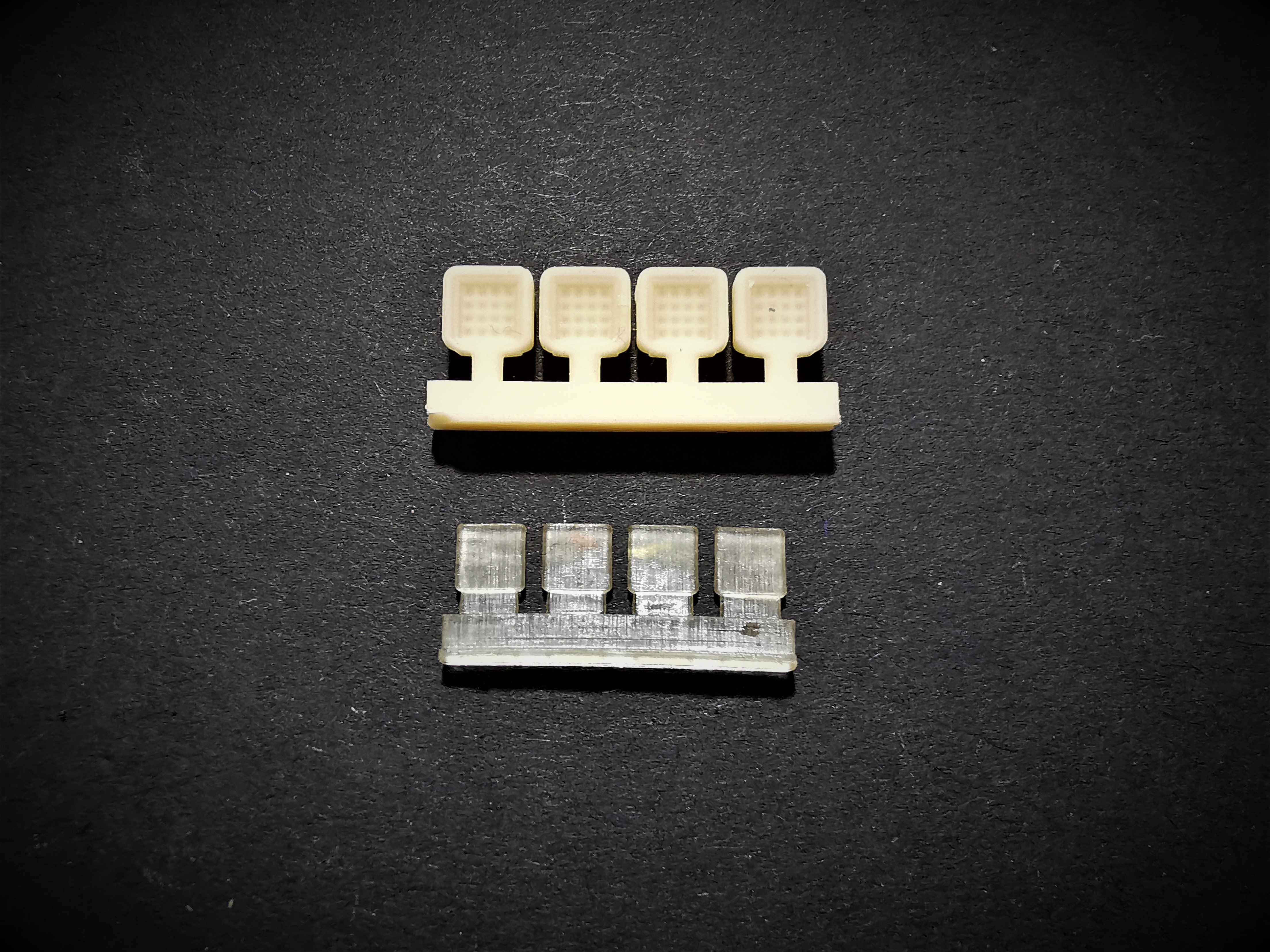 Hella Worklights LED with heatsink 1:24 resin  inc. clear lens 4-pack
