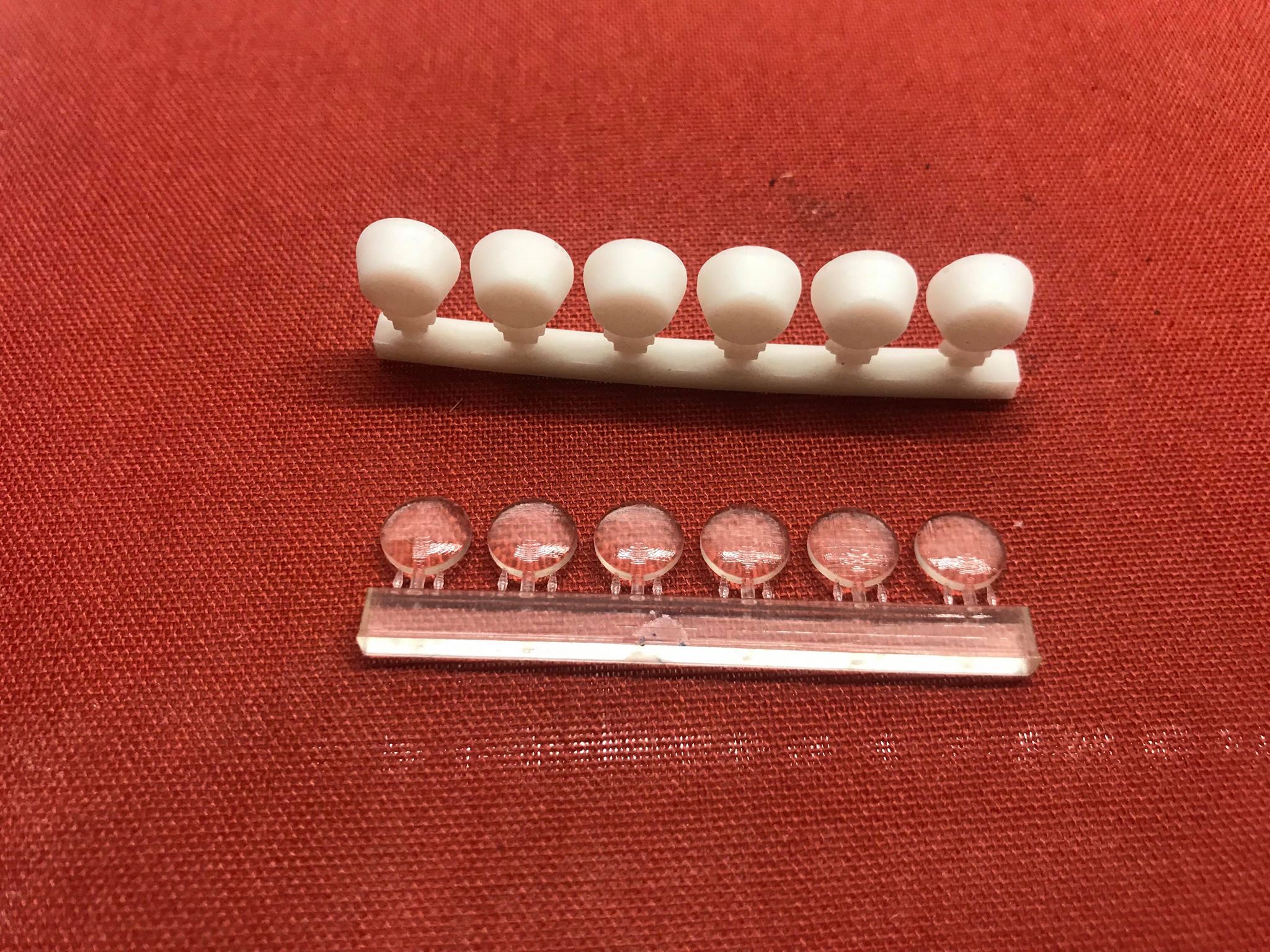 NBB Polar Extralights  6-pack 1:24     Resin    Attention! The transparent part is clearcoated on the pictures