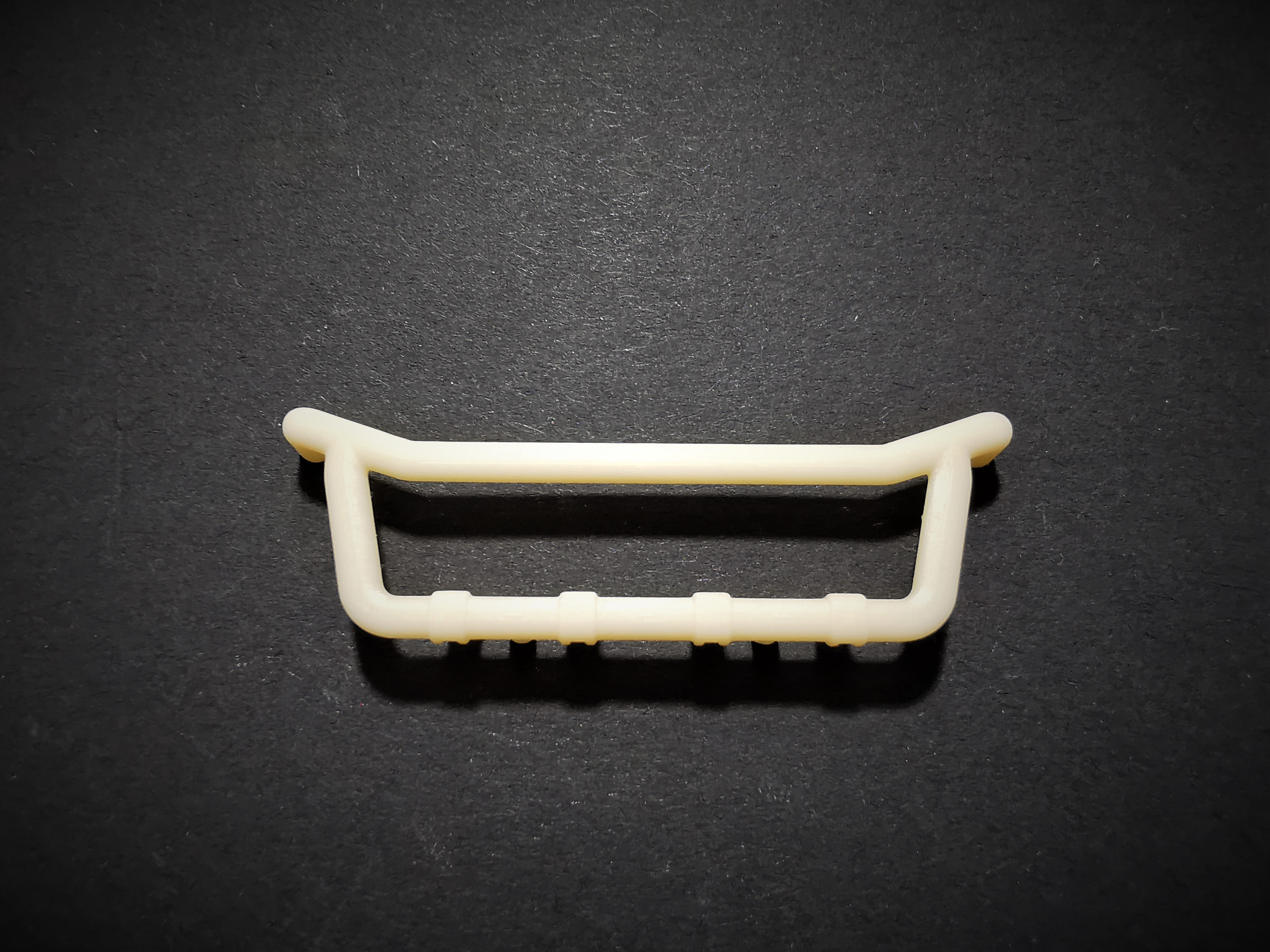 Volvo FH4 Trux  Front-Bar  Place for 4 pcs  extralights