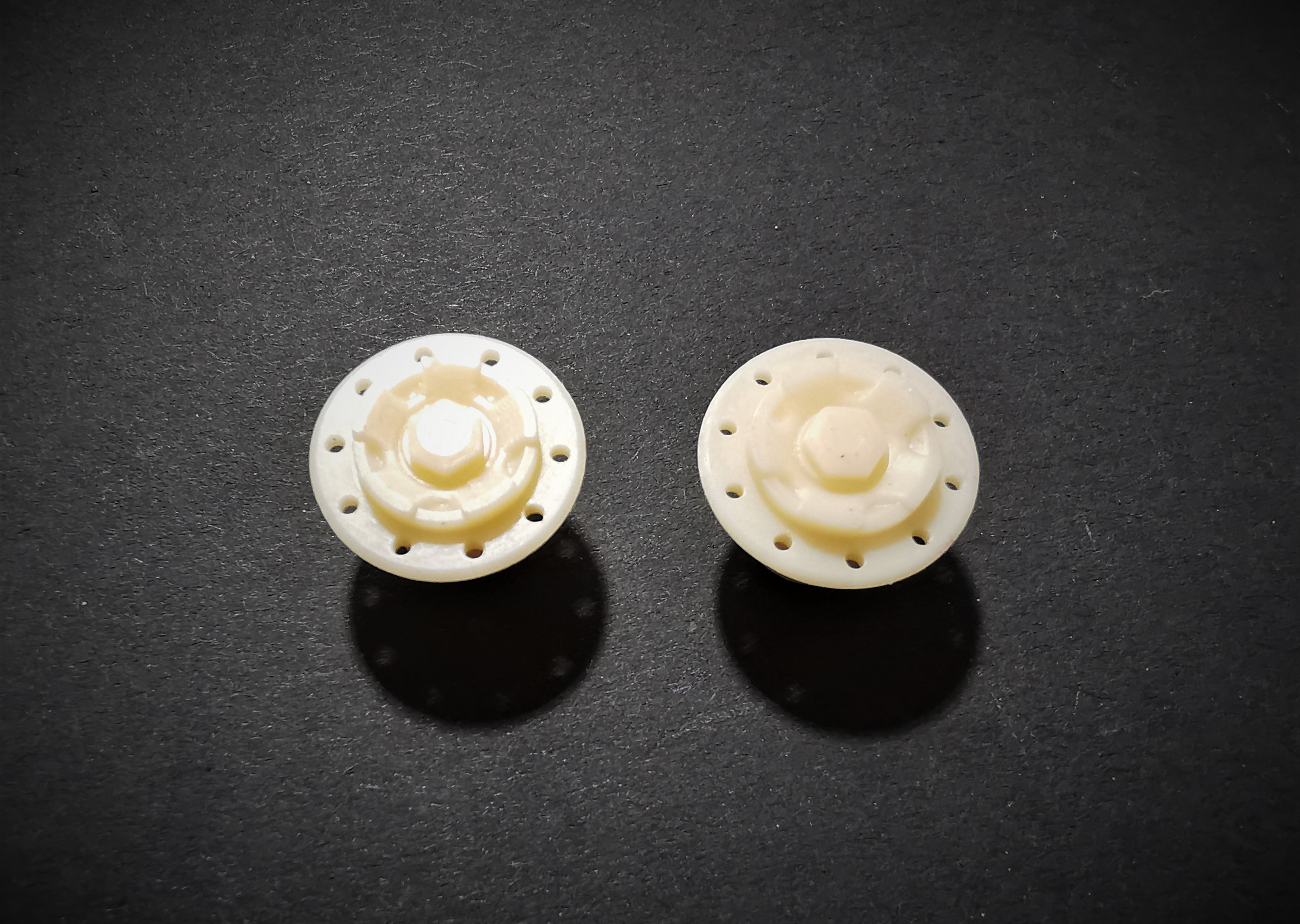 Volvo FH4 Hub front axle disc  2 pack