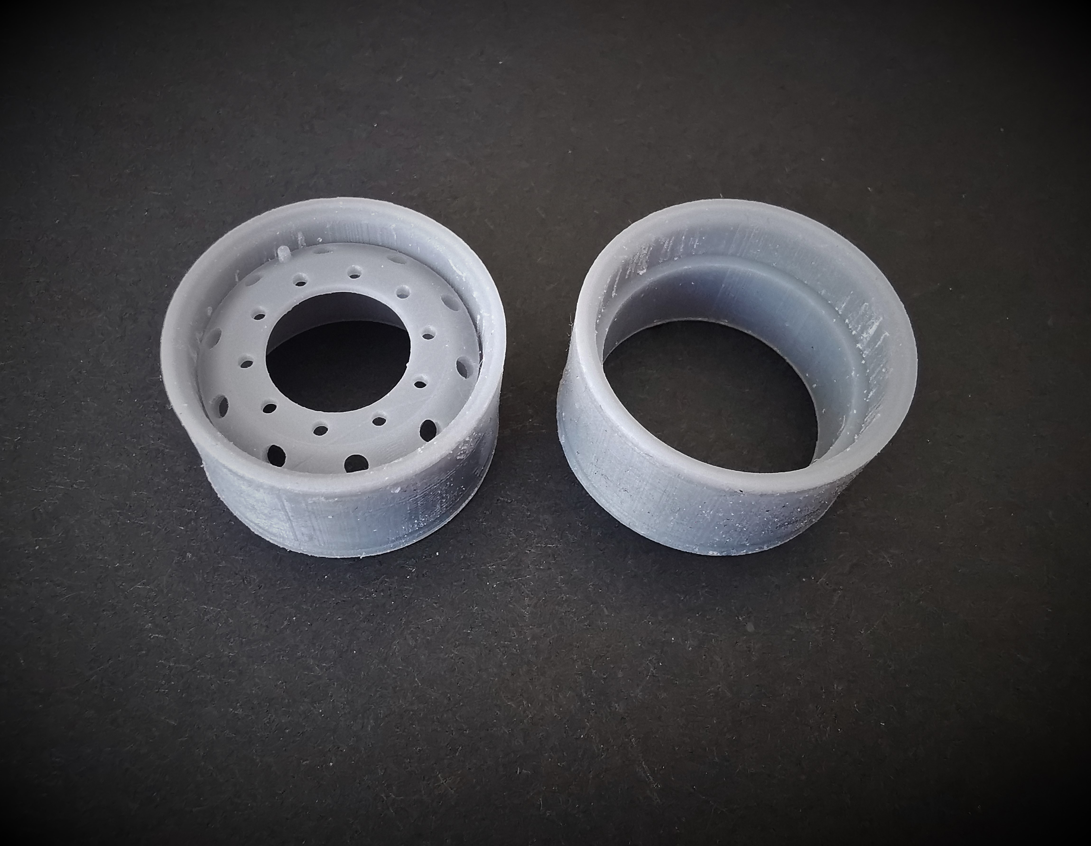 Trailer Alcoa Supersingle split rims  1pair without bolts - 2