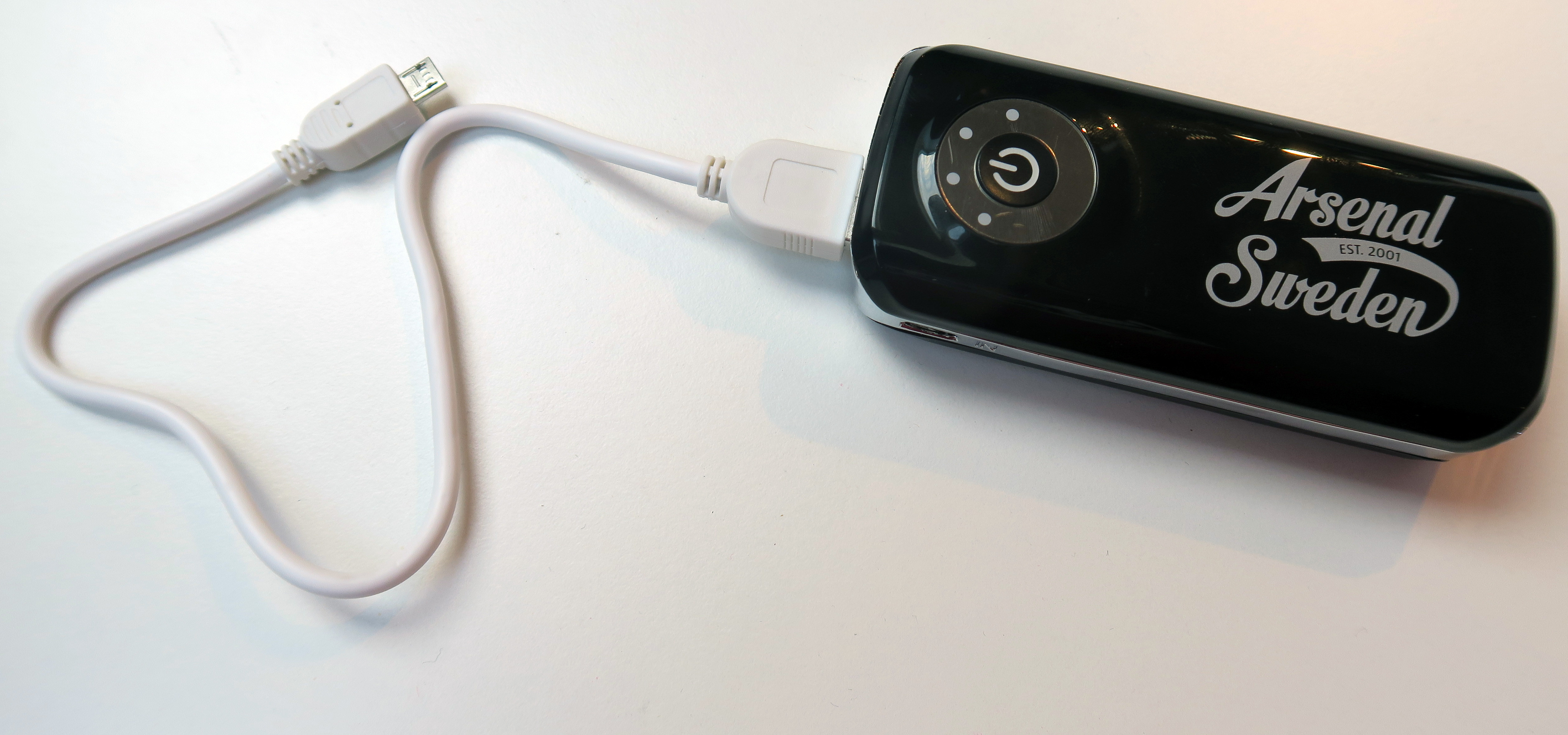 ARSENAL SWEDEN POWERBANK