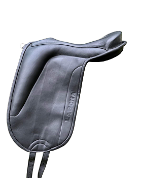 211. LaBona  Alizeé - Bareback pad 
