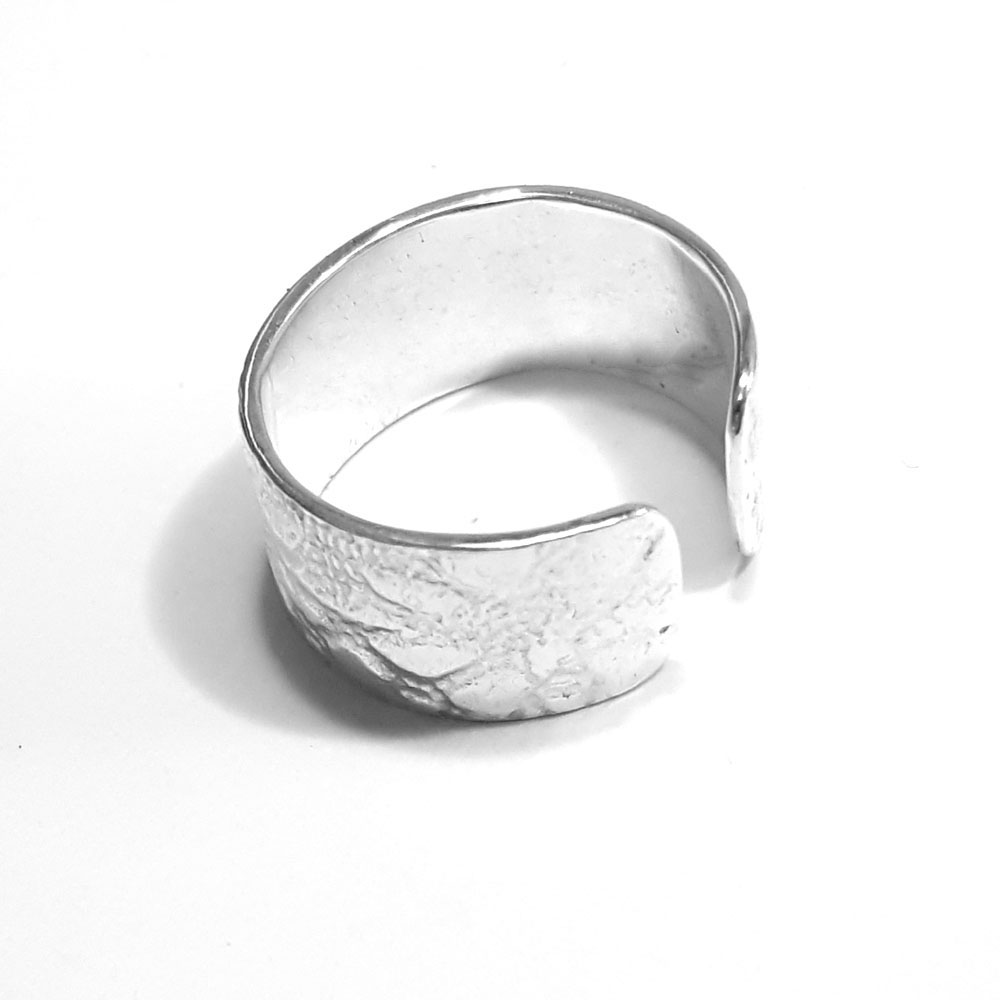 Silverring with lace pattern - 4
