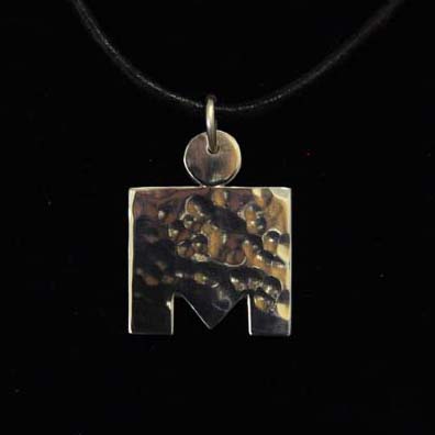 Letter penddant