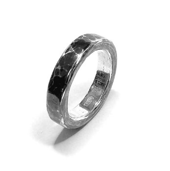 Hammered silverring