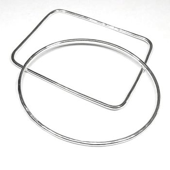 Thin hammered silverbracelets