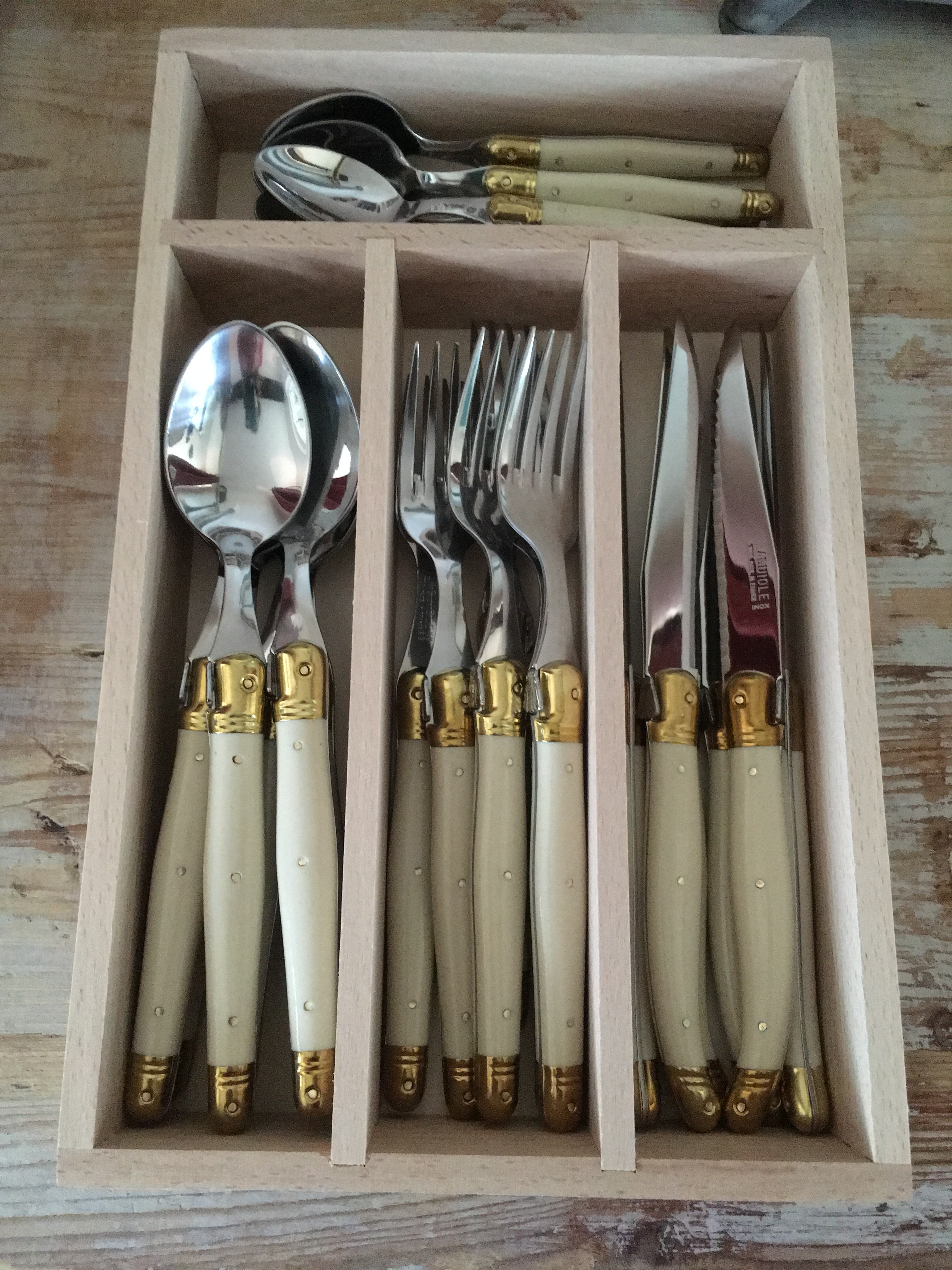 Bestickset 24 delar - Laguiole Andre Verdier - 2